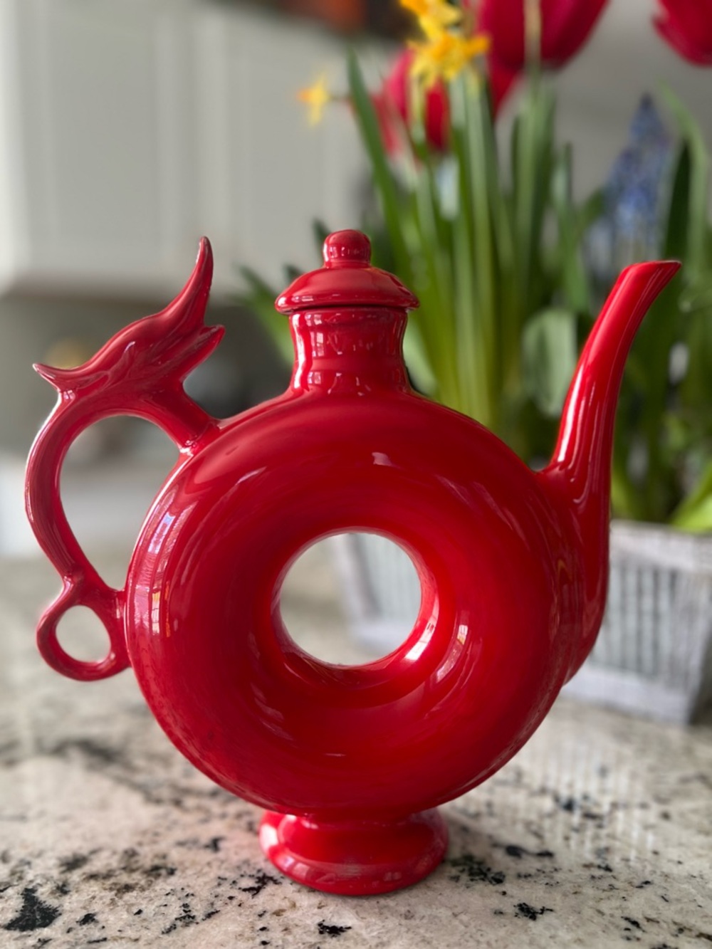 Vintage Red Ceramic Donut Art Deco Teapot Handmade Signed LM 2000 Hull - Picture 2 of 10